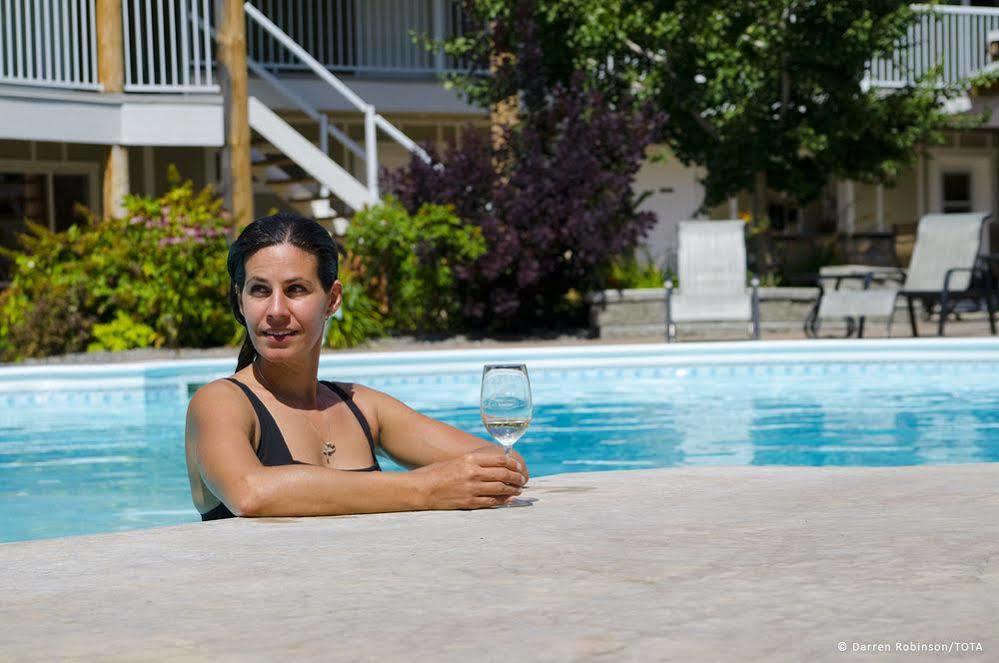 Similkameen Wild Resort & Winery Retreat Osoyoos Bagian luar foto