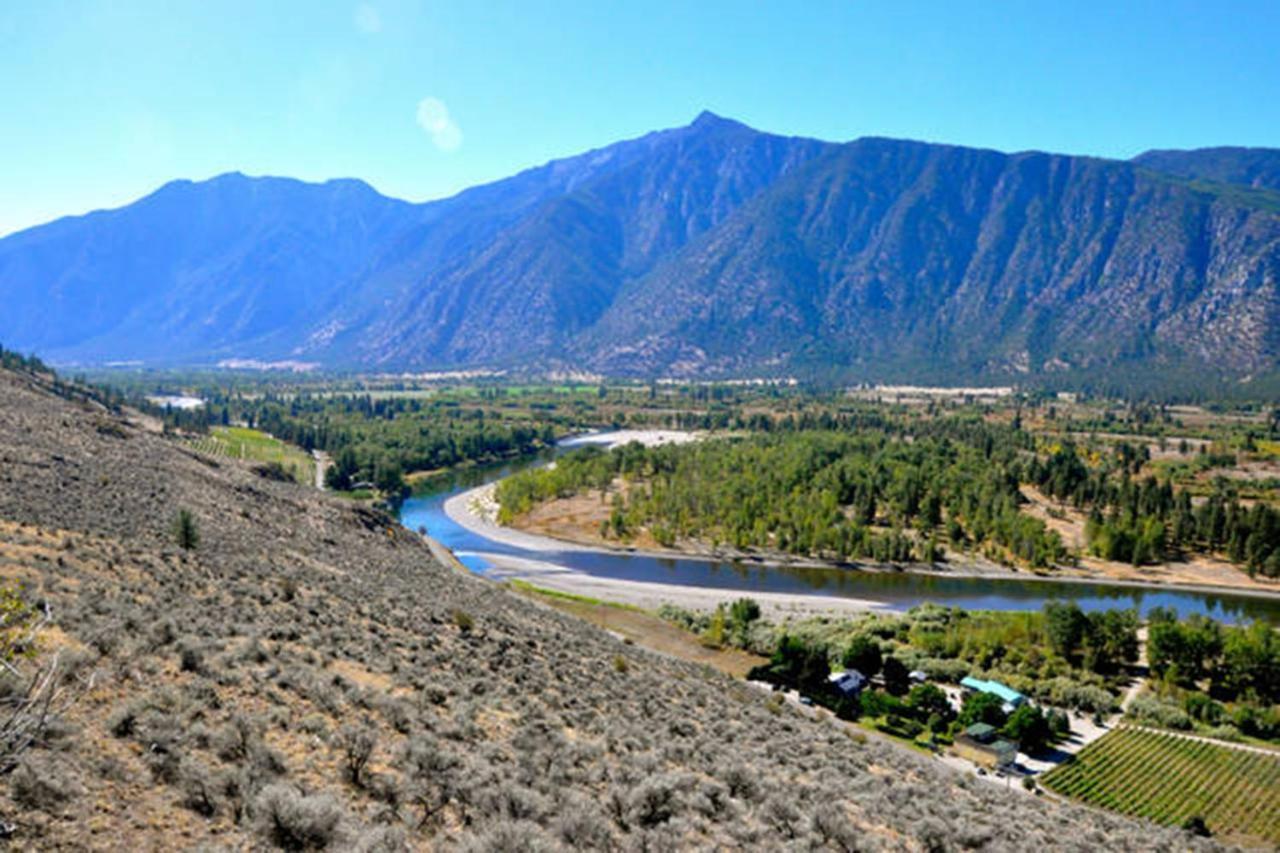 Similkameen Wild Resort & Winery Retreat Osoyoos Bagian luar foto